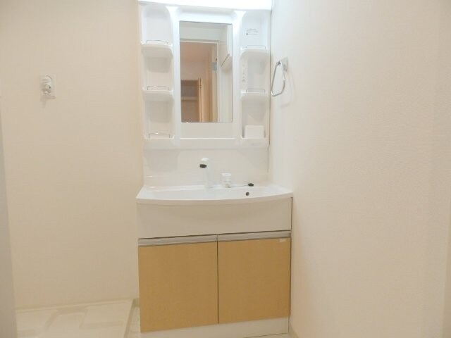 物件内観写真9　(別部屋同型タイプ写真です。)