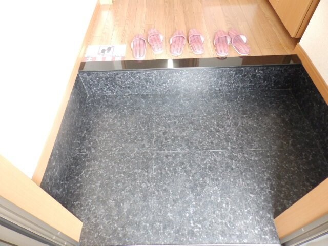 物件内観写真7　(同物件別室の画像です)