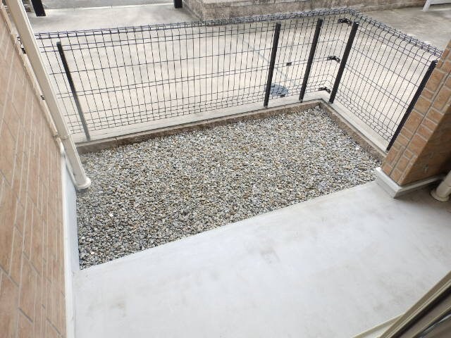 物件内観写真10　(同物件別室の画像です)