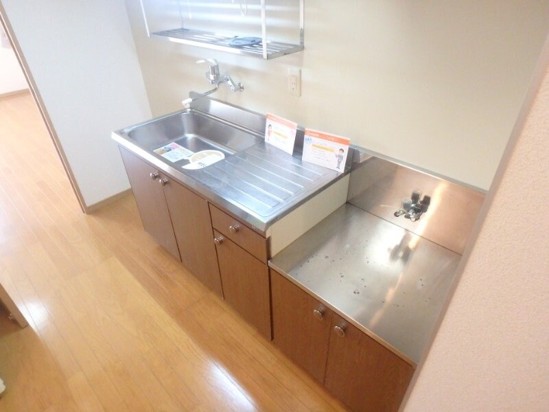 物件内観写真8　(同物件別部屋のお写真です。)