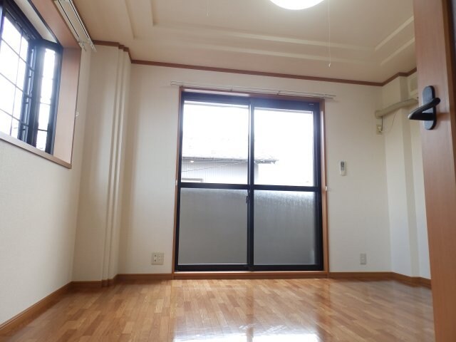 物件内観写真5　(同物件別部屋反転タイプ)