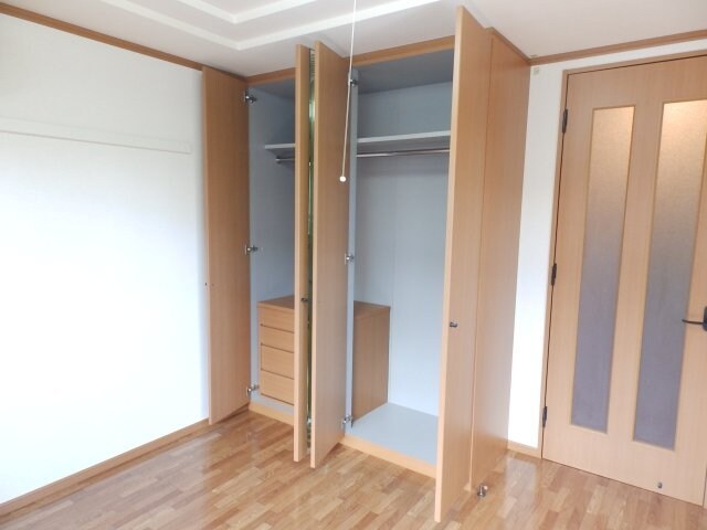 物件内観写真11　(同物件別部屋反転タイプ)