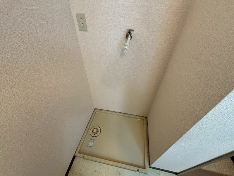 物件内観写真13　(同物件別室反転タイプ画像)