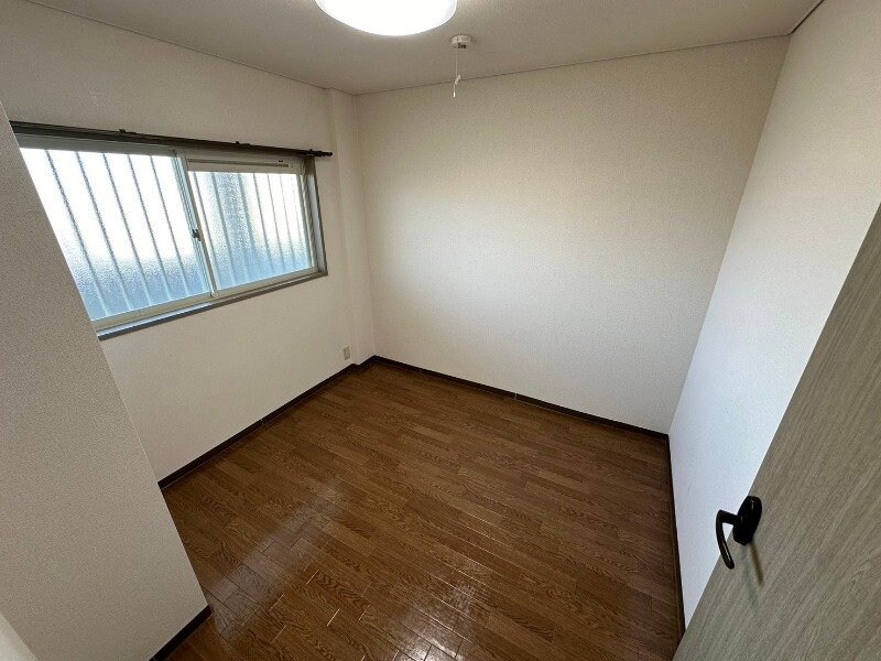 物件内観写真21　(同物件別室反転タイプ画像)