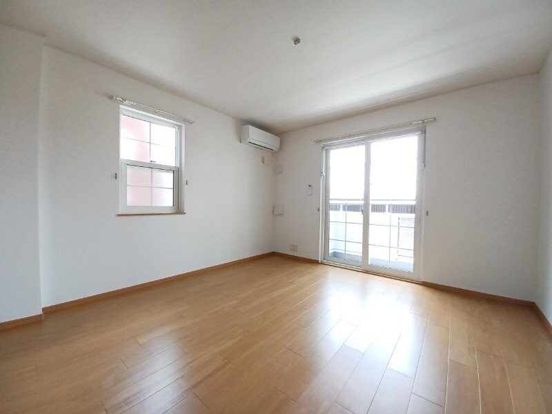 物件内観写真6　(同型タイプ参考写真)