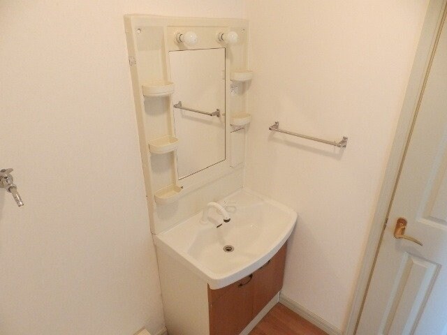 物件内観写真7　(別棟参考写真)