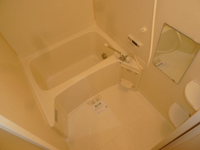 物件内観写真7　(同物件別室の写真です)