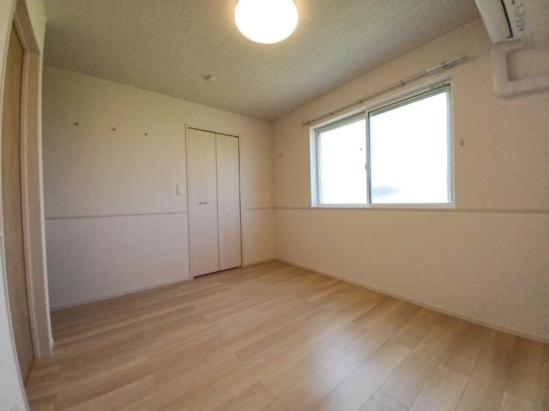 物件内観写真9　(同タイプ部屋写真です。)