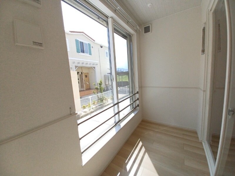 物件内観写真13　(同タイプ部屋写真です。)