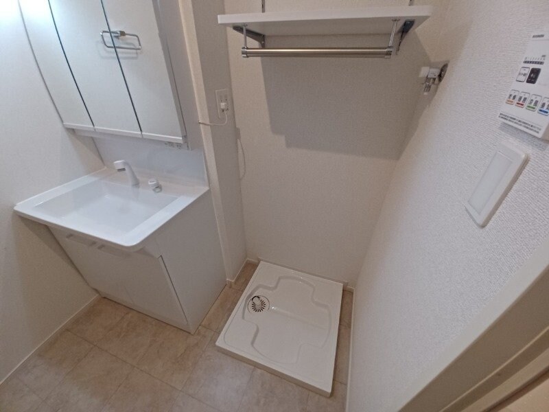 物件内観写真22　(同タイプ部屋写真です。)