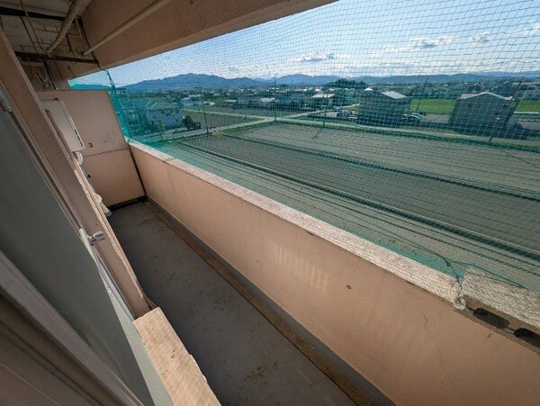 バルコニー(同建物の別部屋写真です)