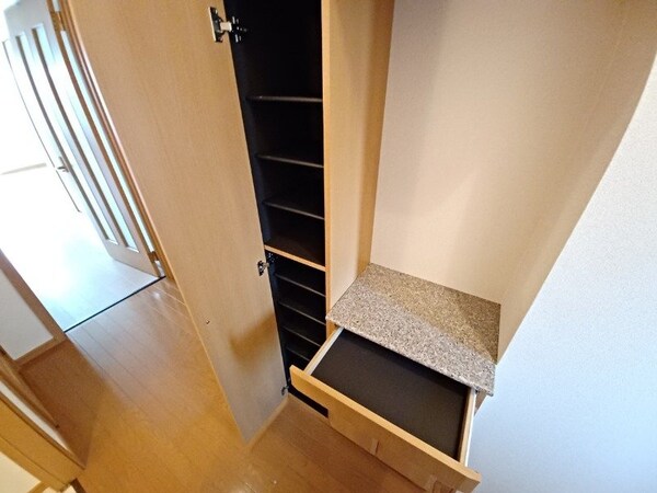 その他設備(同型参考写真)