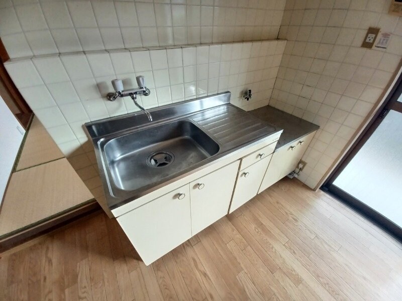 物件内観写真7　(同型反転参考写真)