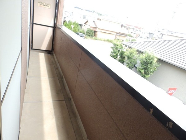 バルコニー(同物件別部屋)