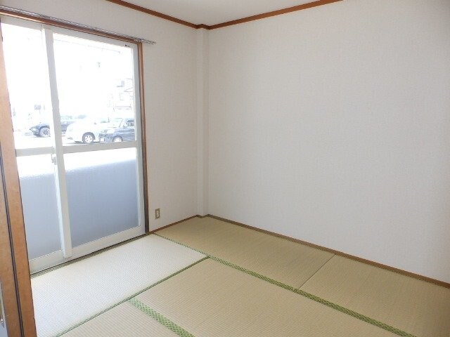 物件内観写真18　(別部屋写真です。洋室となります。)