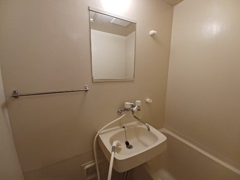 物件内観写真19　(同型反転参考写真)