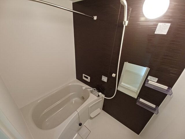 物件内観写真16　(同型タイプの画像です)