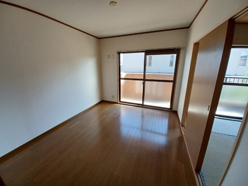 物件内観写真9　(同型参考写真)