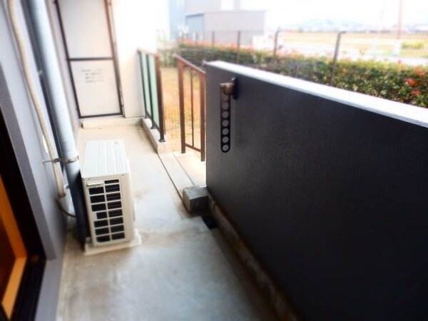 バルコニー(同型参考写真)