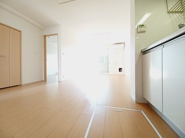 その他部屋・スペース(同型反転写真です。)