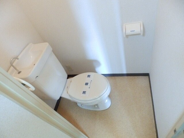 物件内観写真9　(同物件別室写真)