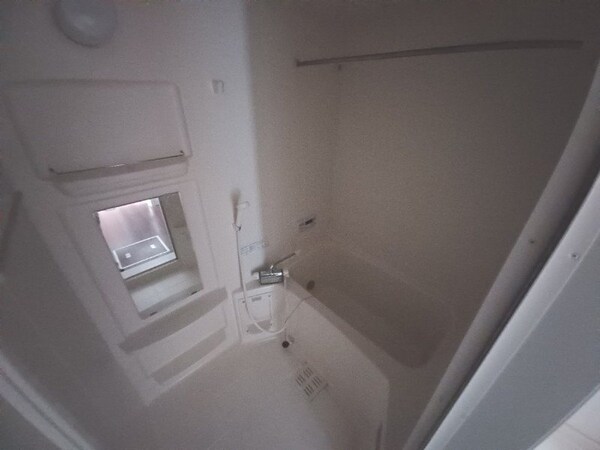 バス／シャワールーム等(同タイプ部屋写真です。)