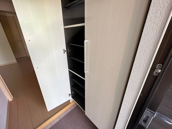 収納(反転タイプのお写真です)