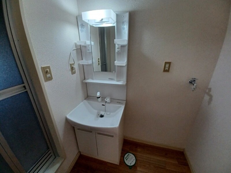 物件内観写真10　(別部屋反転写真です)