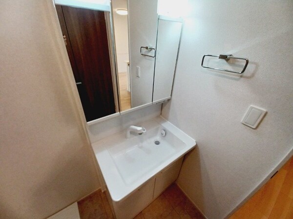 洗面所(同型部屋写真です。)