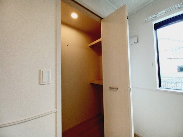 収納(同型部屋写真です。)