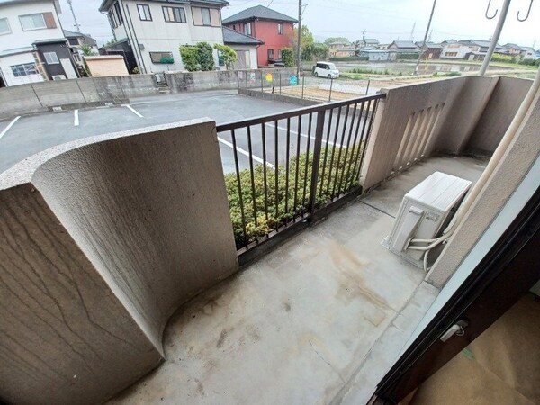 バルコニー(別部屋写真です)