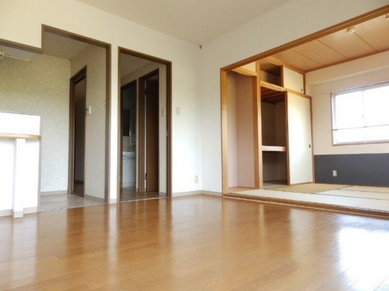 物件内観写真10　(別部屋同型タイプ)