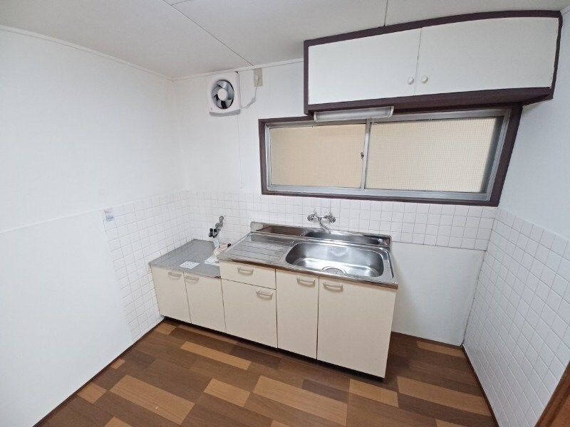 物件内観写真6　(同型部屋写真です。)