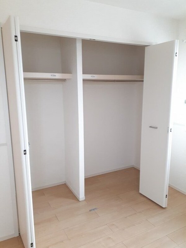 収納(同タイプ部屋写真です。)