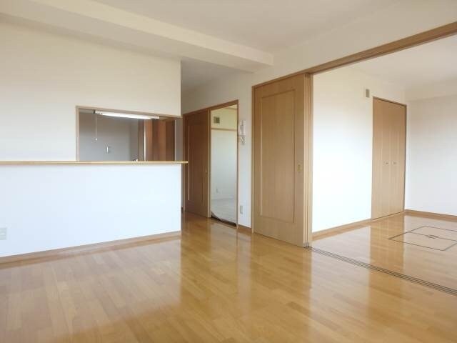 物件内観写真7　(同物件別室写真)