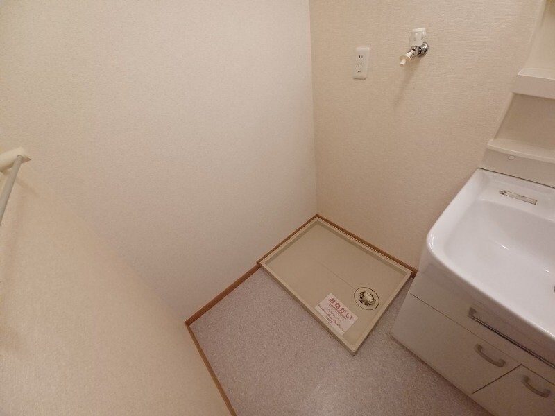 物件内観写真18　(同型反転写真)