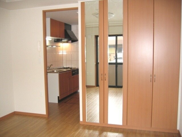 物件内観写真10　(同物件別部屋のお写真です。)