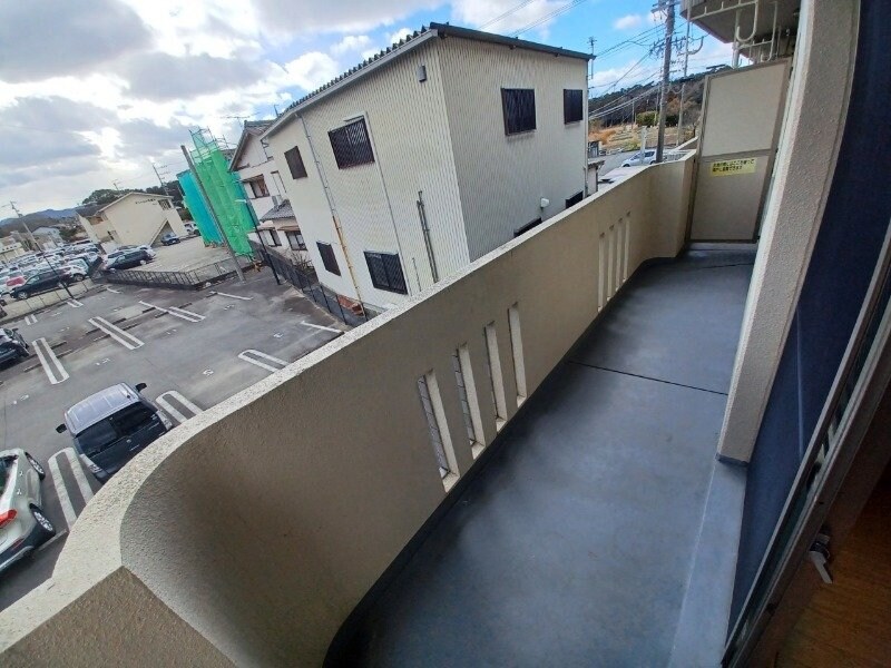 物件内観写真8　(同物件別部屋のお写真です。)