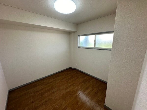 その他部屋・スペース(同型反転タイプのお写真です)