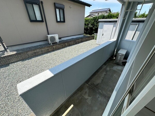 バルコニー(同型反転タイプのお写真です)