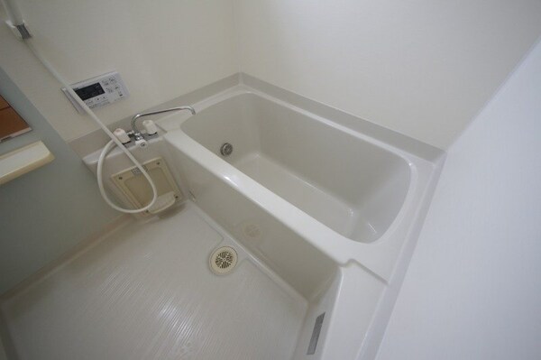 バス／シャワールーム等(同型参考写真)