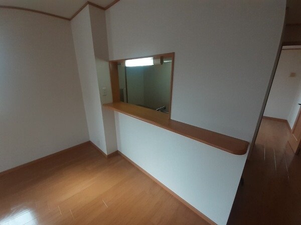 その他(同型参考写真)