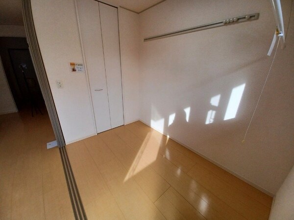 その他部屋・スペース(同物件別部屋のお写真です。)