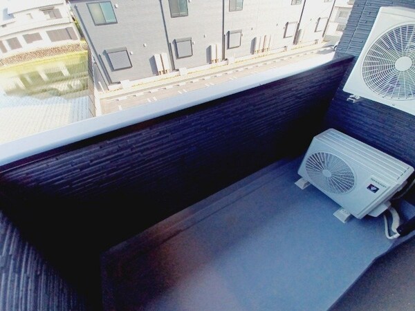バルコニー(別部屋同型タイプです。)