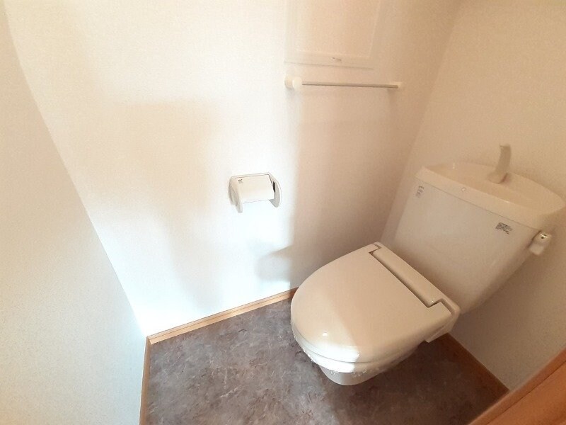 物件内観写真8　(同タイプ部屋写真です。)