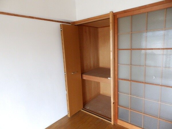 収納(別部屋参考写真です)