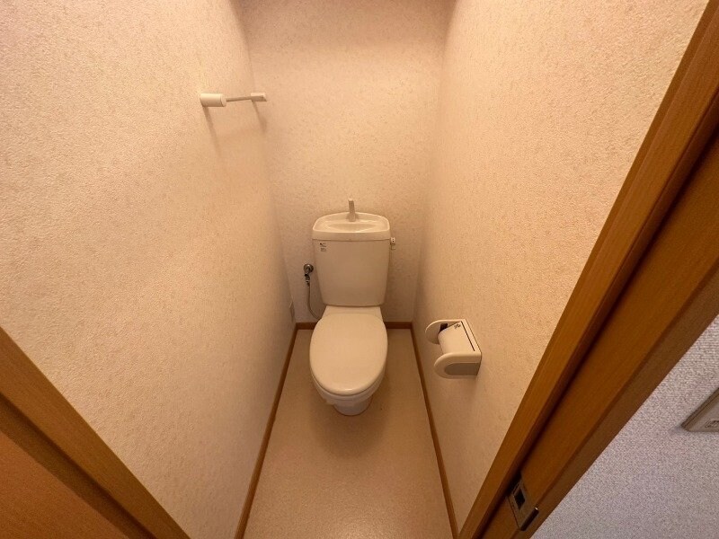 物件内観写真10　(同型反転参考写真)