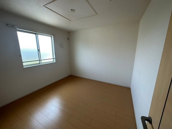 その他部屋・スペース(同型反転参考写真)