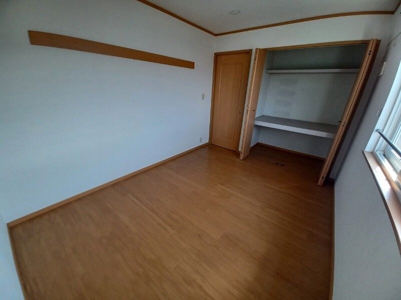 物件内観写真12　(同型反転参考写真)