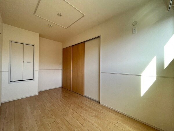 その他部屋・スペース(反転タイプ参考写真)